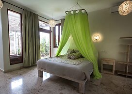 Ecosfera Hotel