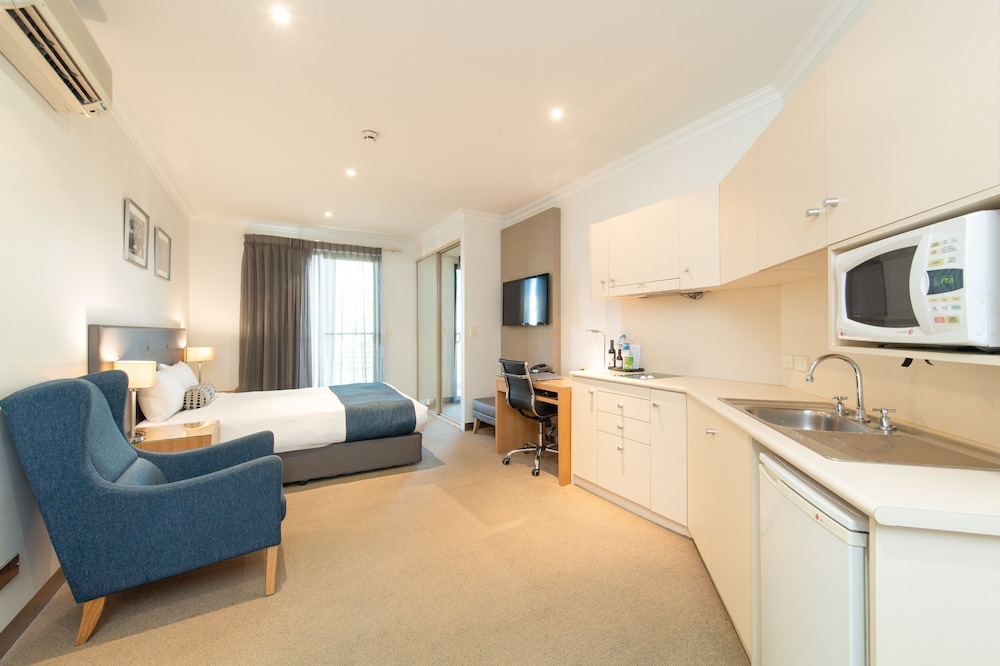 Mawson Lakes Hotel & Function Centre