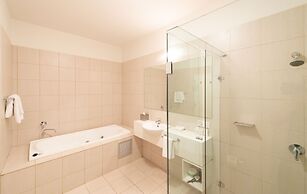 Mawson Lakes Hotel & Function Centre