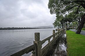 West Lake State Guest House