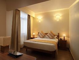 Royal Goan Beach Club-royal Palms