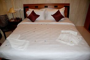 Peace Inn