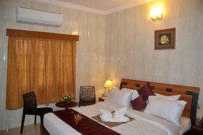 Peace Inn