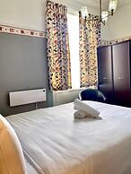 The Carlton Hotel
