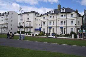 The Carlton Hotel