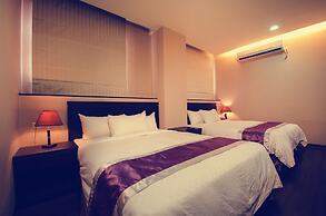 King Town Hotel
