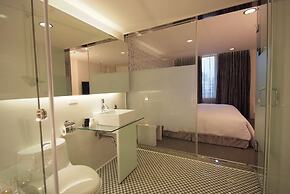 Hotel Purity