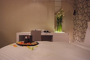 Hotel Purity