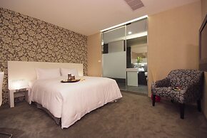 Hotel Purity