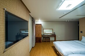Hotel Maple