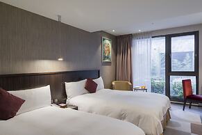 In Sky Hotel