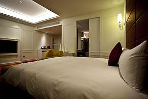 In Sky Hotel