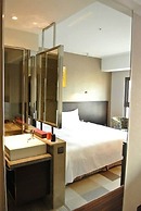 In Sky Hotel