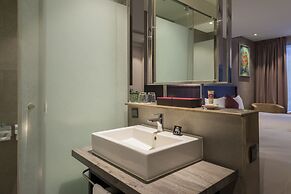 In Sky Hotel