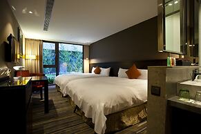 In Sky Hotel