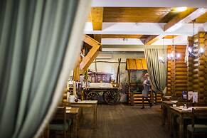 Hotel Rus