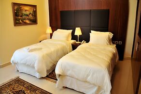 Dolphin Royal Suites