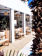 Sveltos Hotel