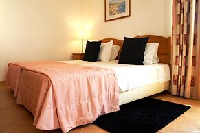 Oasis Beach Apartments