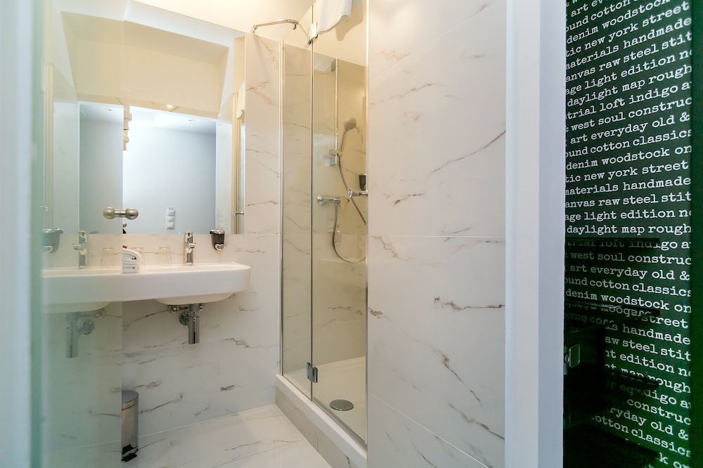 Roombach Hotel Budapest Center