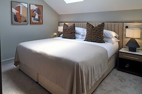 Cheval Phoenix House at Sloane Square