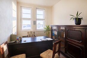 Hostel Foster
