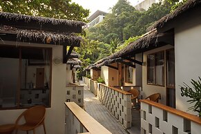 Escape Beach Resort