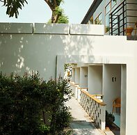 Escape Beach Resort