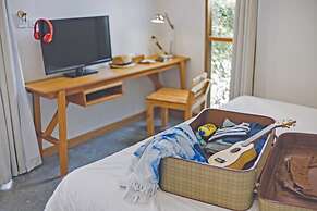 Escape Beach Resort