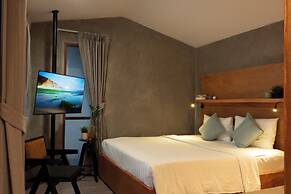 Escape Beach Resort