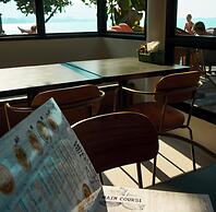 Escape Beach Resort