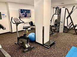 MainStay Suites Abbotsford