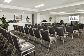 MainStay Suites Abbotsford