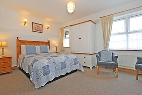 The Courtyard B&B