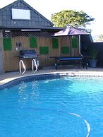 Motel Lodge