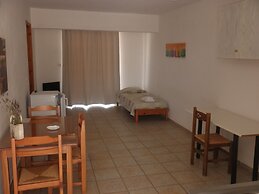 Anthemis Apartment