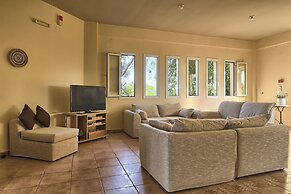 Anthemis Apartment