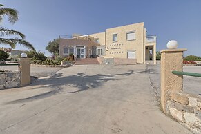 Anthemis Apartment