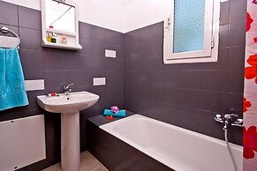 Anthemis Apartment