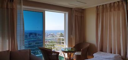 Good Inn Hotel