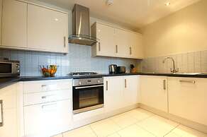 Lodge Drive Apartments