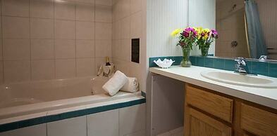 Winnapaug Inn