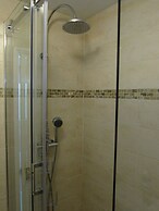 Black Swan Guest House