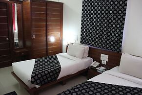Sunray Hotel