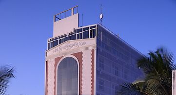 Sunray Hotel