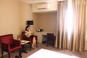 Biz Hotel Batam