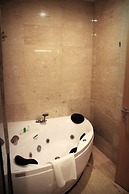 Biz Hotel Batam