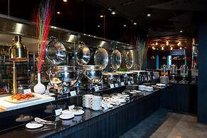 RakYim Siam - Sukhumvit 15