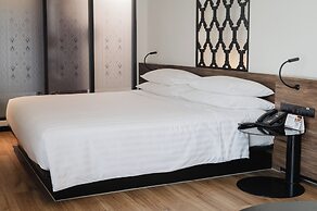 RakYim Siam - Sukhumvit 15