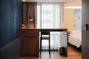RakYim Siam - Sukhumvit 15